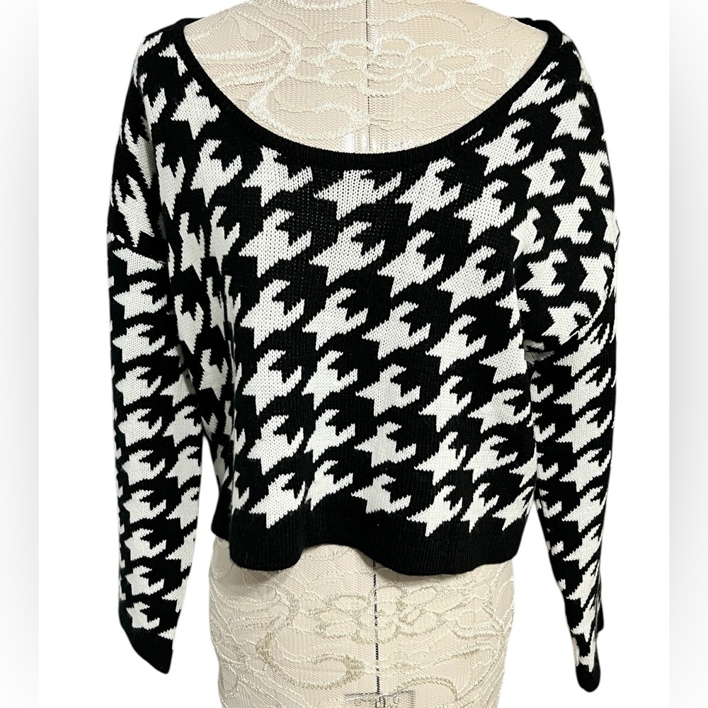 36 Point 5 Sweater